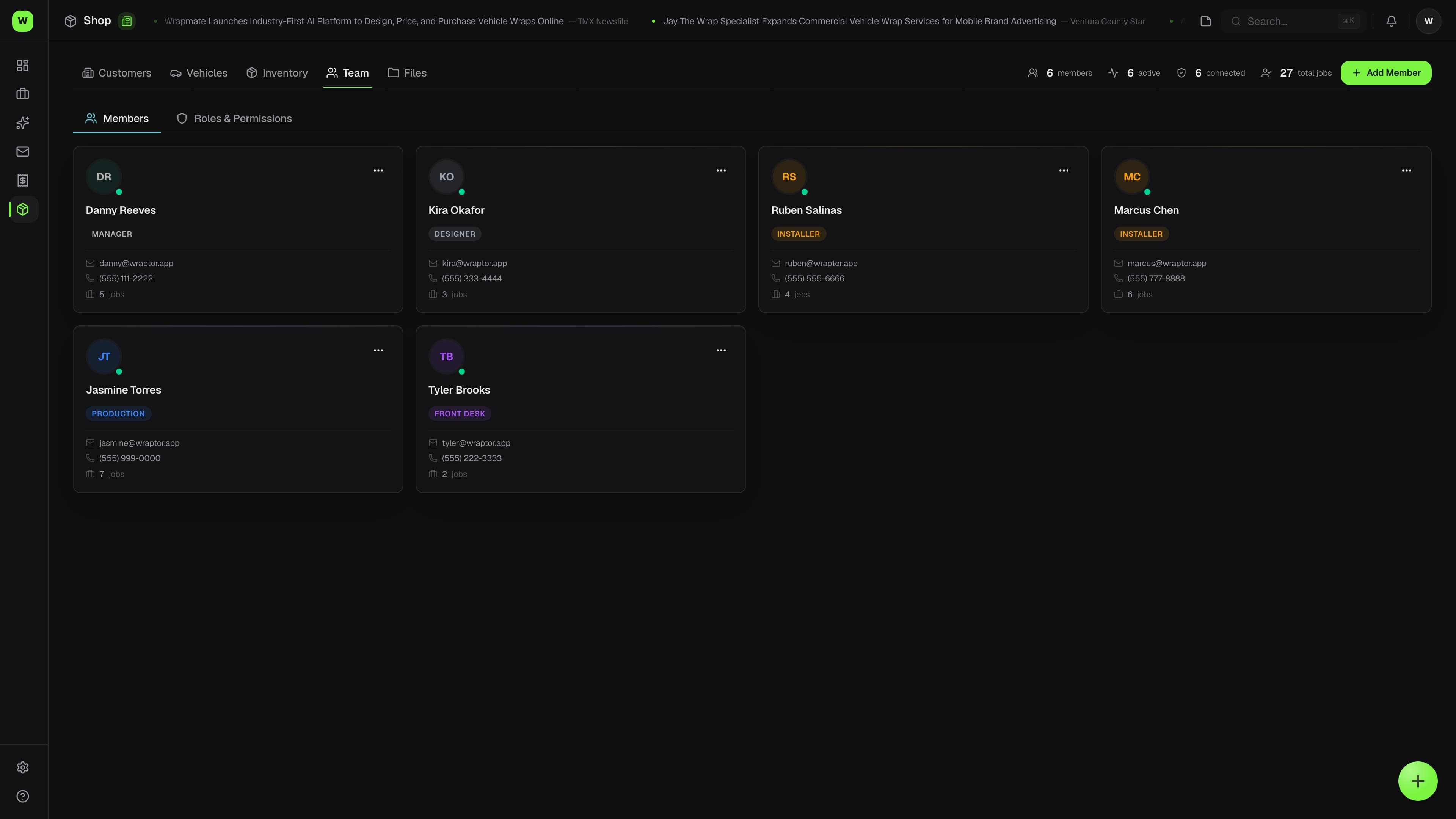 Wraptor team management dashboard showing role assignments, installer schedule, and workload distribution (dark mode)